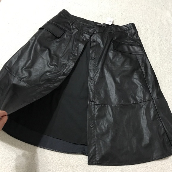 Banana Republic Faux Leather Midi Skirt Pockets A Line Size 16 - Picture 11 of 15